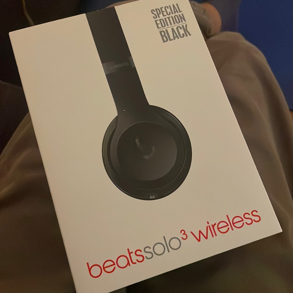 Beats Solo Wireless 3